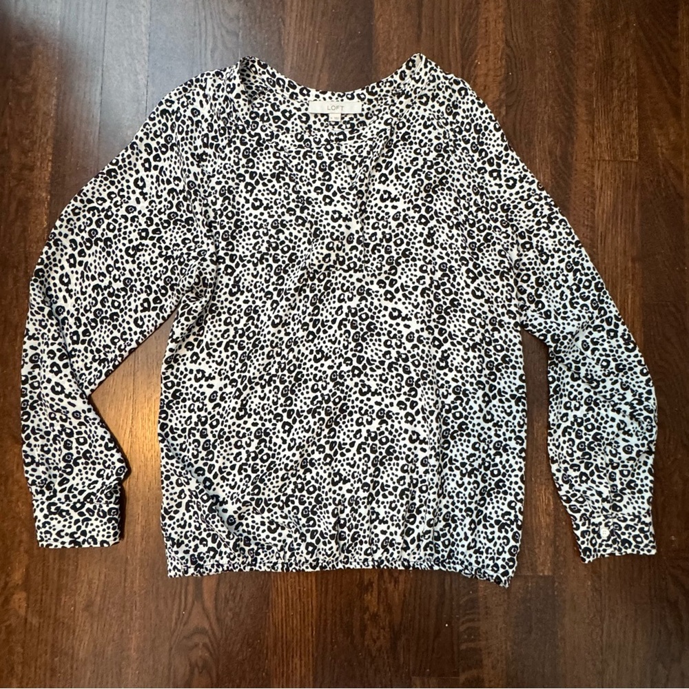 Loft Leopard Print Blouse Size Medium